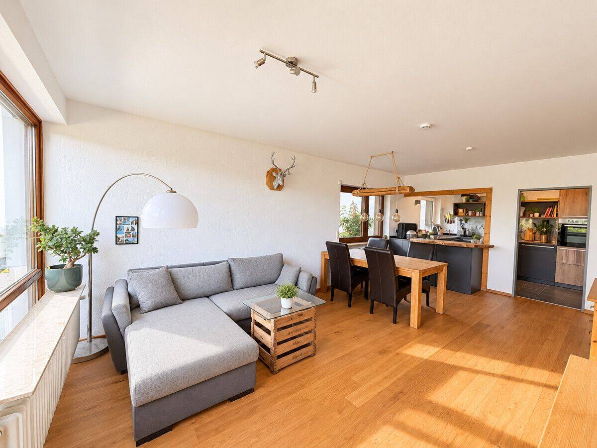 Gemütliche 2-Zimmer Souterrain-Wohnung mit Stellplatz in Rotensol, 76332 Bad Herrenalb