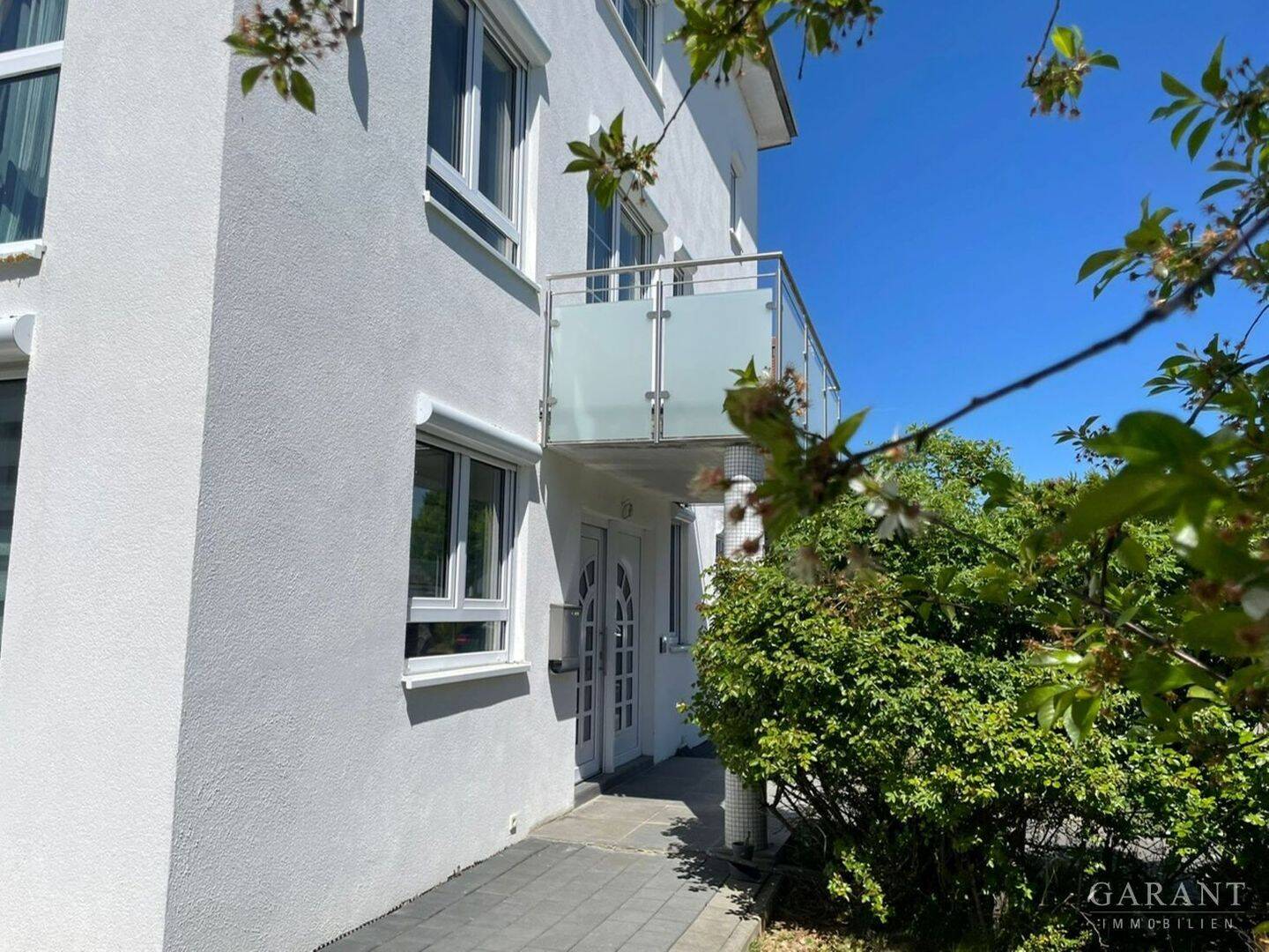 Repräsentatives Einfamilienhaus mit moderner Architektur in begehrter Wohnlage!, 73557 Mutlangen