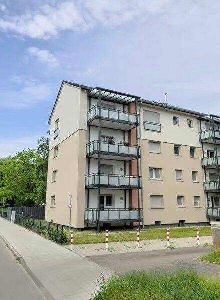 2-Zimmer mit Balkon direkt an der Alb, 2.OG, 76199 Karlsruhe (Rüppurr Weiherfeld-Dammerstock)