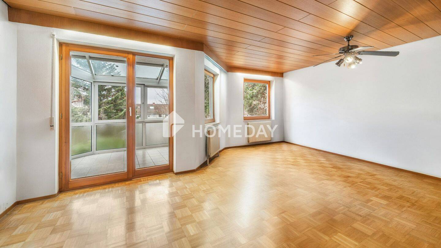 Reihenendhaus mit Garten, 2 Wintergärten, Sauna und 2 Garagen in Heilbronn, 74076 Heilbronn (Heilbronn Neckarbogen)