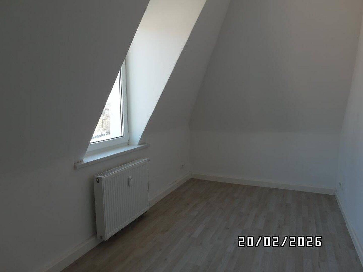 Kirchstraße 8c in 01591 Riesa – große 4-Raum-Etagenwohnung im Dachgeschoss, 1591 Riesa