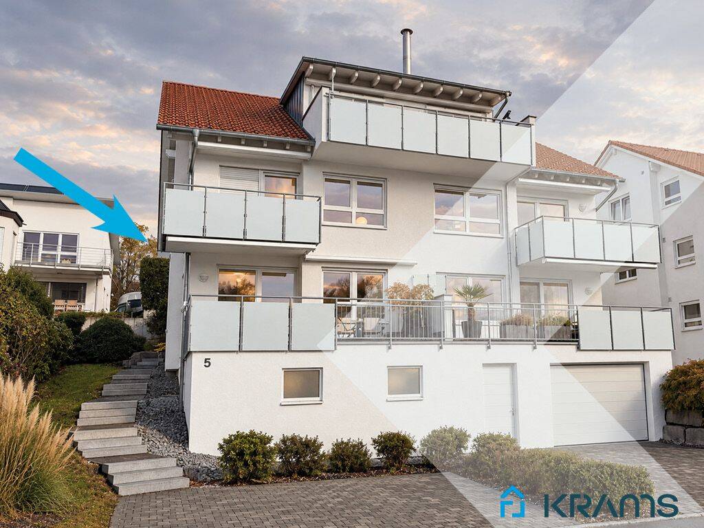 Helle, geräumige 5,5-Zimmer-Wohnung auf zwei Etagen in Betzingen, 72770 Reutlingen