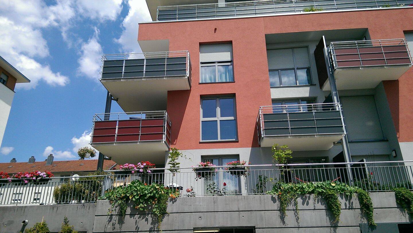 Sonnige 3,5 Zimmer Wohnung mit 2 Balkonen und Blick auf Heilbronn, 74076 Heilbronn (Heilbronn Neckarbogen)