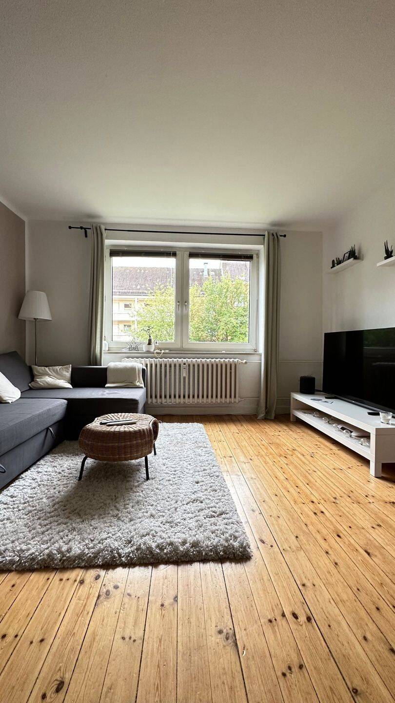 Möblierte Wohnung in toller Lage zur Untermiete, 24105 Kiel (Blücherplatz Brunswik Düsternbrook)