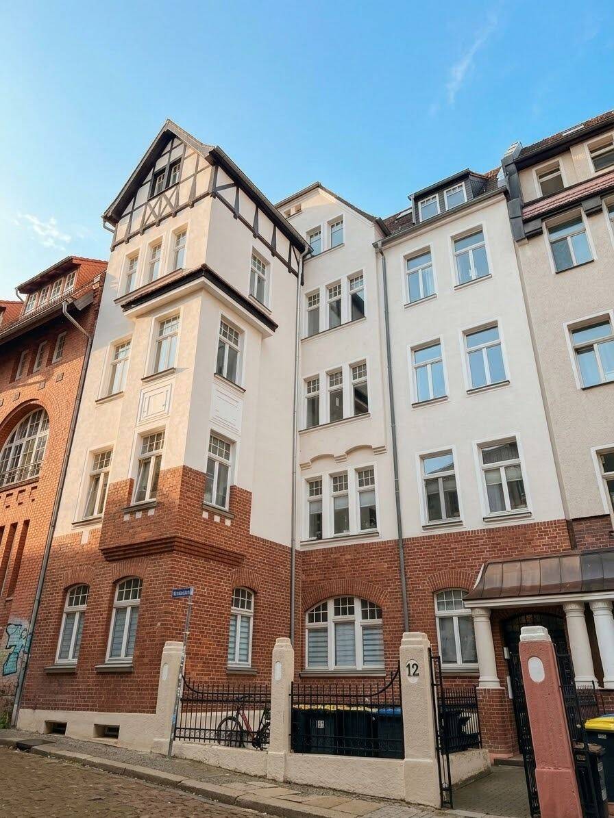 3-RW mit Balkon und EBK im Zentrum zu vermieten!, 6108 Halle (Saale) (Altstadt Giebichenstein Innenstadt Paulusviertel Saaleaue)