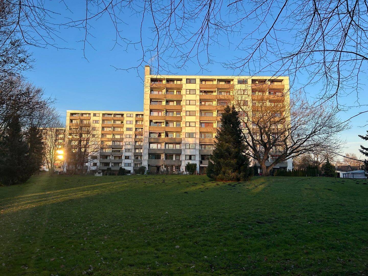 Endetage! Freie 3-Zimmer- Wohnung in Schenefeld, 73 m² mit Ausblick und Gestaltungsspielraum, 22869 Schenefeld
