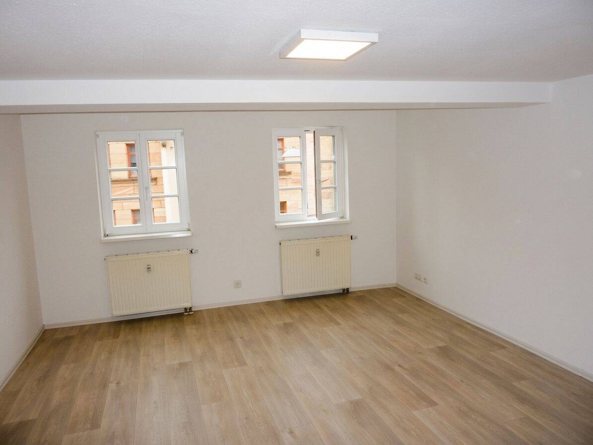 Zentrale 5-Zimmer-Maisonette-Wohnung in der Königstraße, Fürth – 112 m² über zwei Etagen, 90762 Fürth (Innenstadt)