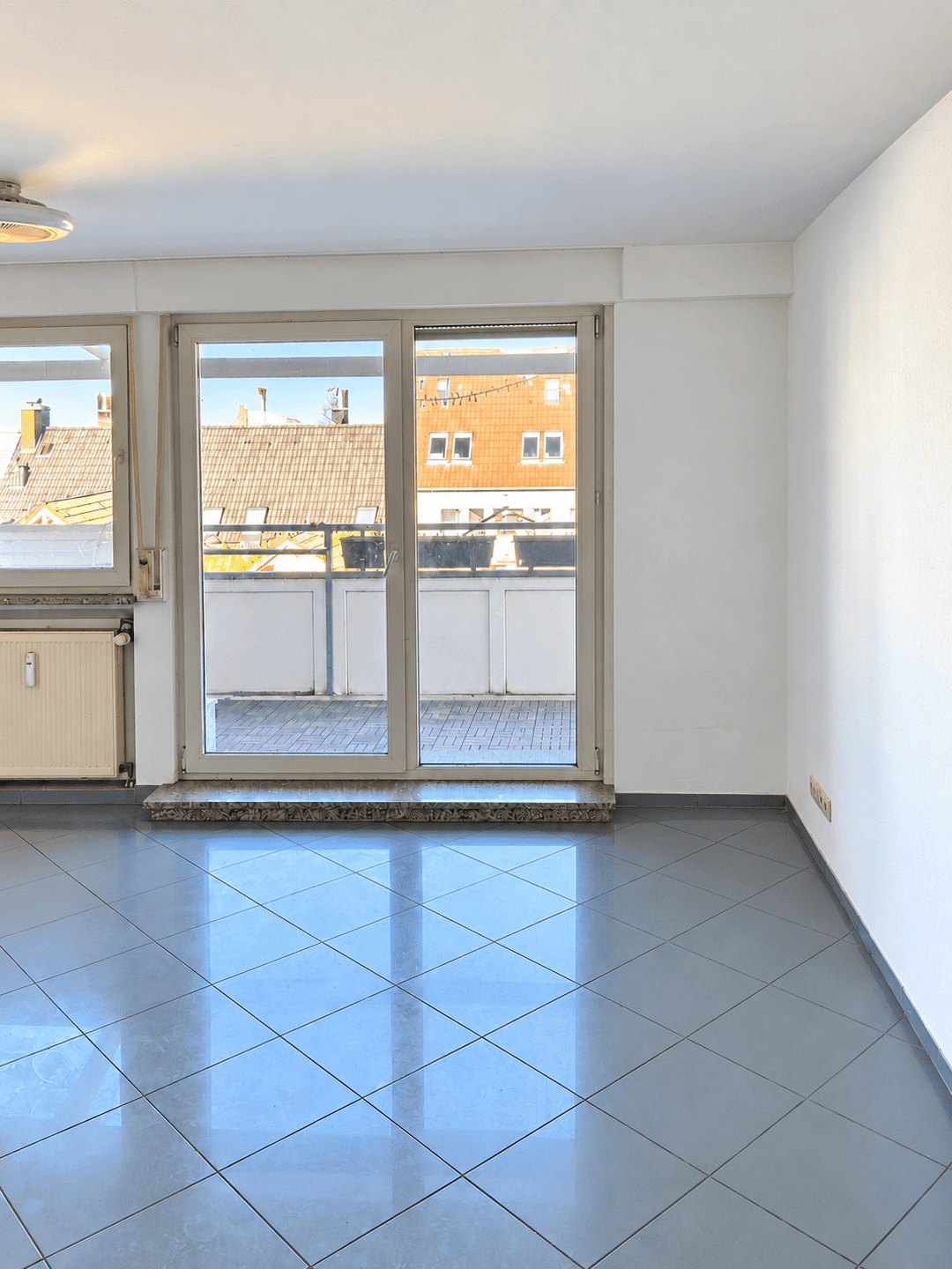 Kompaktes 1-Zimmer-Apartment mit Balkon im 4. OG – Osnabrück, 49074 Osnabrück (Gartlage Innenstadt)