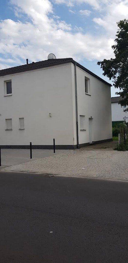 Reihenhaus, 12524 Berlin (Treptow-Köpenick Altglienicke Kleingartenanlage Falkenbrunn 1)