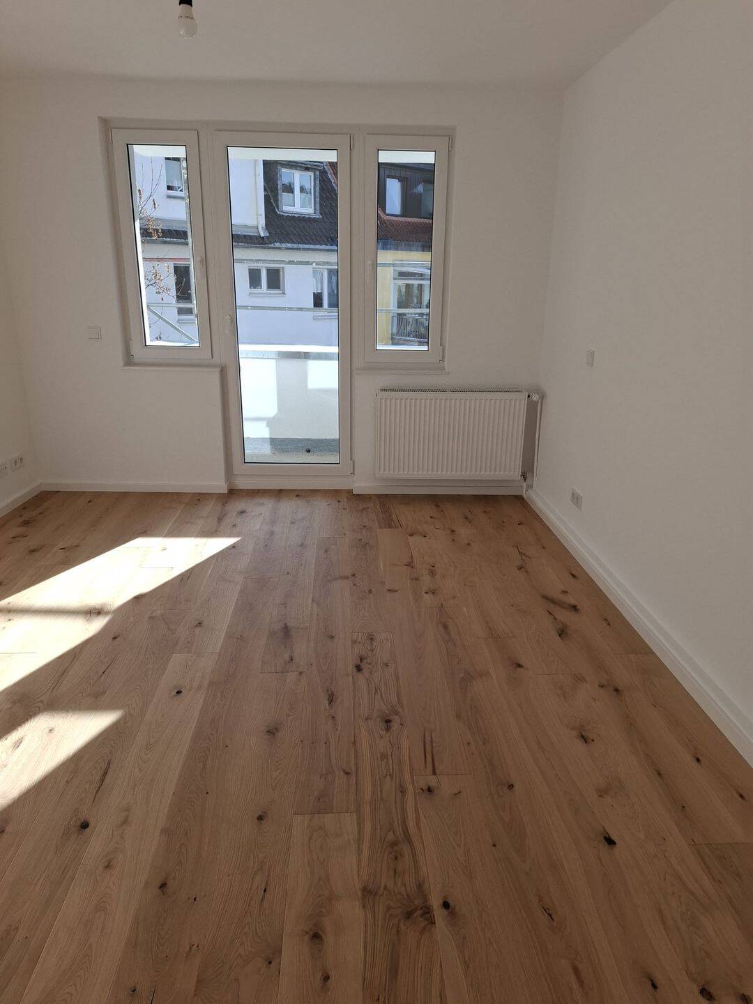 Helle 2-Zi.-Wohnung mit Balkon und Fensterbad im Gereonsviertel – Erstklassig modernisiert!, 50670 Köln (Innenstadt-Nord Altstadt-Nord Neustadt-Nord)