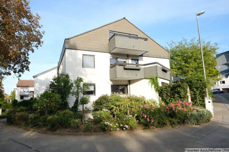 Außergewöhnlich: Einfamilienhaus mit eigenem Aufzug, 70378 Stuttgart