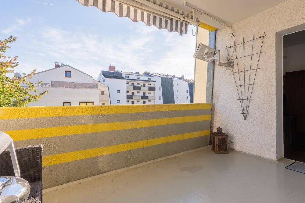 Schön aufgeteilte 4-Zimmer-Wohnung mit Balkon und herrlichem Ausblick – auch ideal für Eigennutzer, 94034 Passau (Altstadt Grubweg Hacklberg Hals)
