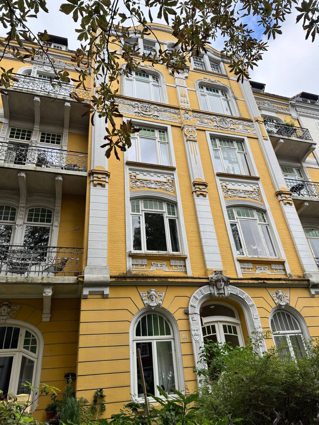 EPPENDORF: ALTBAUKLASSIKER IN RUHIGER LAGE, 20251 Hamburg (Hamburg-Nord Alsterdorf Eppendorf Hoheluft-Ost)