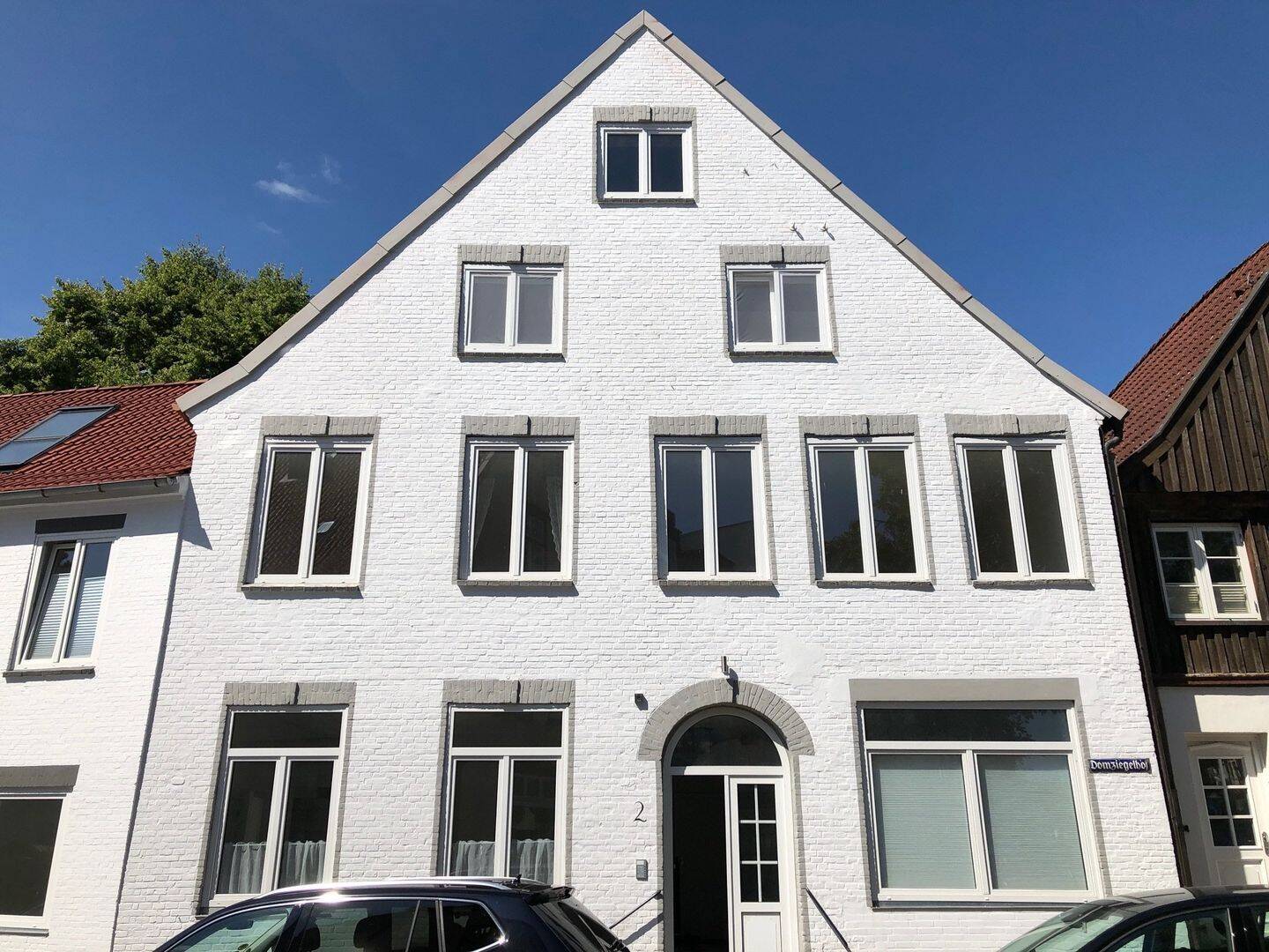 Charmante 2-Zimmer-Wohnung mit stilvoller Stuckdecke in zentraler Lage von Schleswig, 24837 Schleswig