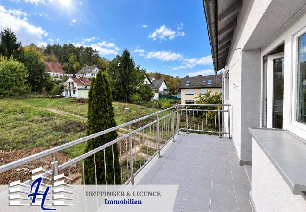 Eigentumswohnung mit großzügigem Balkon in kernsaniertem Mehrfamilienhaus in Goßmannsdorf, 97199 Ochsenfurt