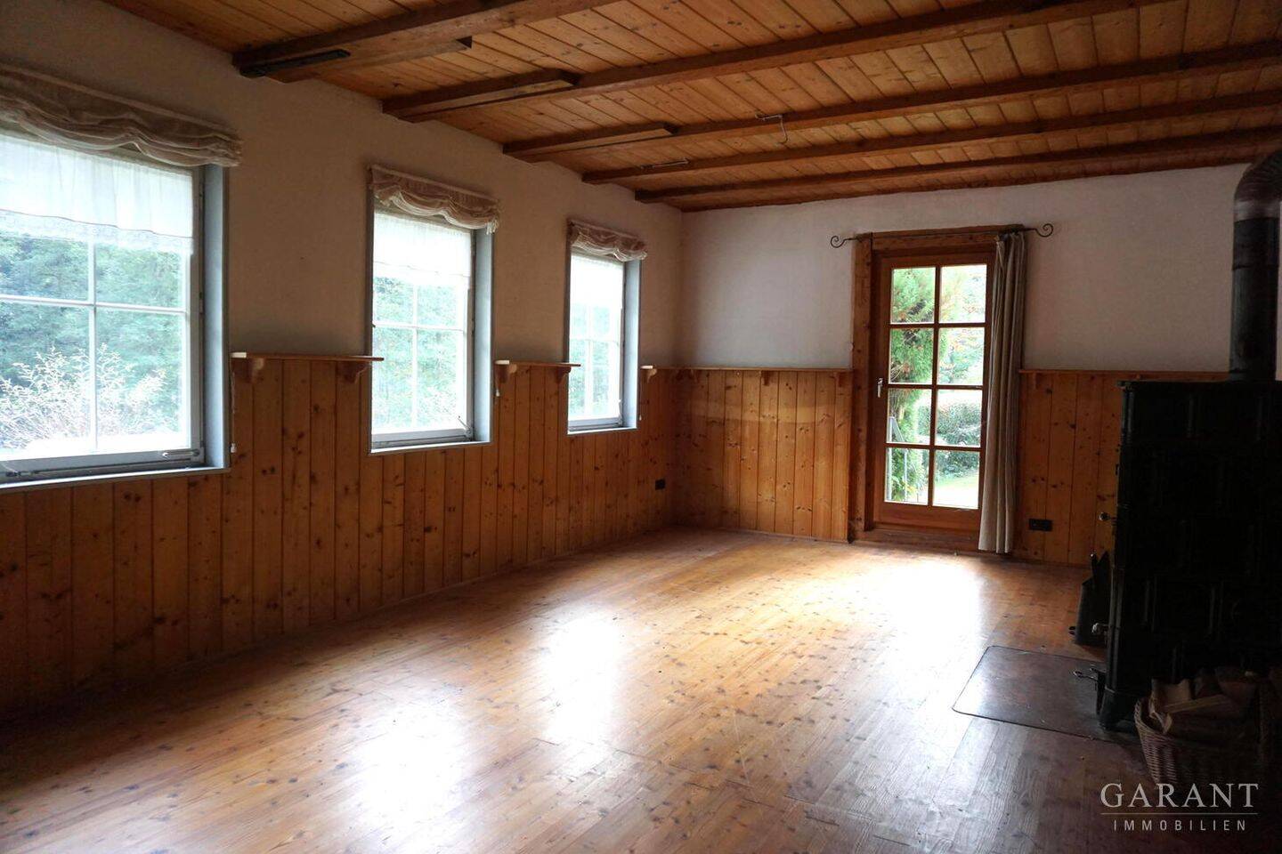 Charmante Erdgeschoss-Wohnung in idyllischer Alleinlage mit Terrasse und Gartenanteil, 72290 Loßburg