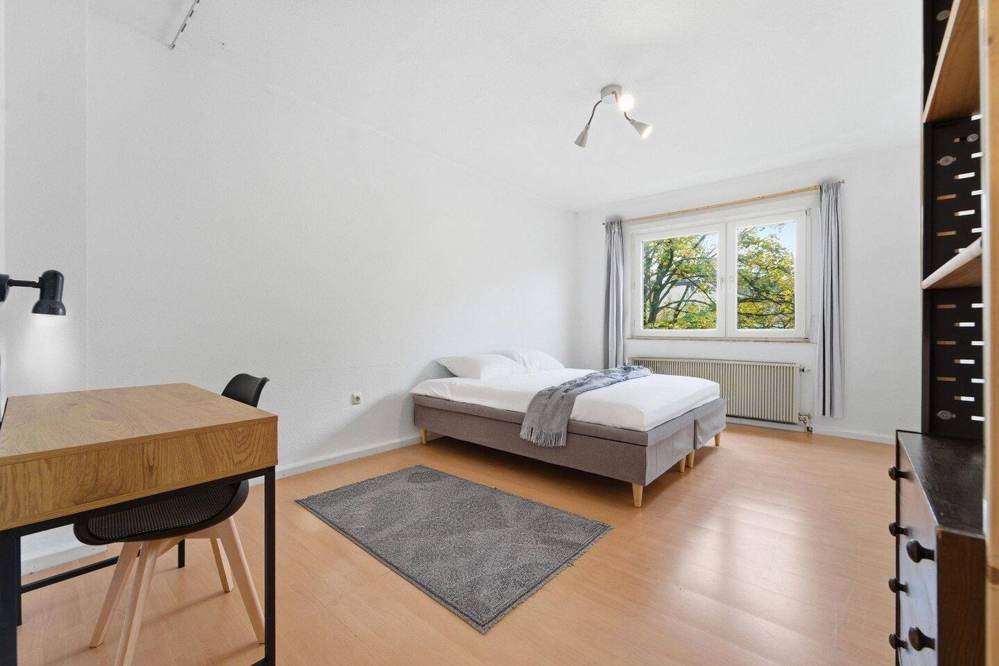 Modern möblierte 1,5 Zimmer Wohnung in Essen, 45147 Essen (Frohnhausen Holsterhausen Rüttenscheid)