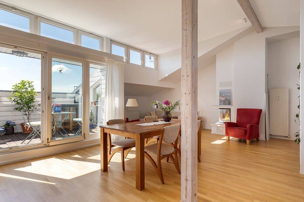 Über den Dächern von Berlin-Mitte | Exklusive Dachgeschosswohnung mit Weitblick und Dachterrasse, 10119 Berlin (Mitte Prenzlauer Berg)