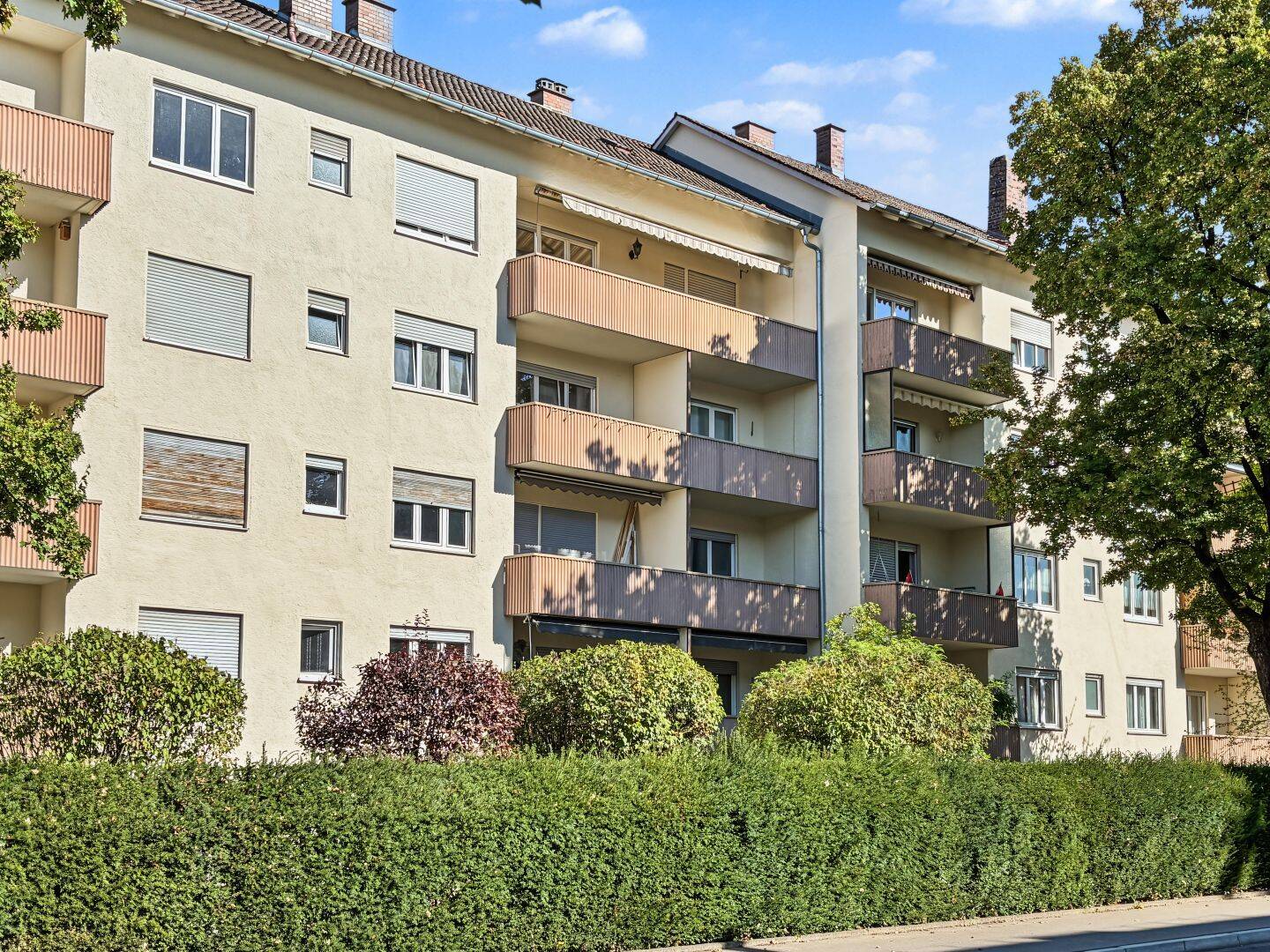 ERBBAU: Gepflegte 2-Zimmer-Eigentumswohnung in Augsburg- Göggingen für Eigenbezug oder Vermietung, 86199 Augsburg (Bergheim Göggingen Haunstetten Inningen)