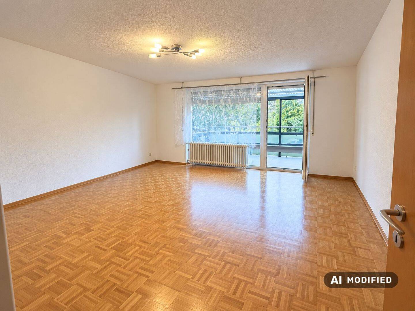 3-Zimmer-Wohnung mit eigenem Garten und Wintergarten in Neu-Ulm, 89231 Neu-Ulm