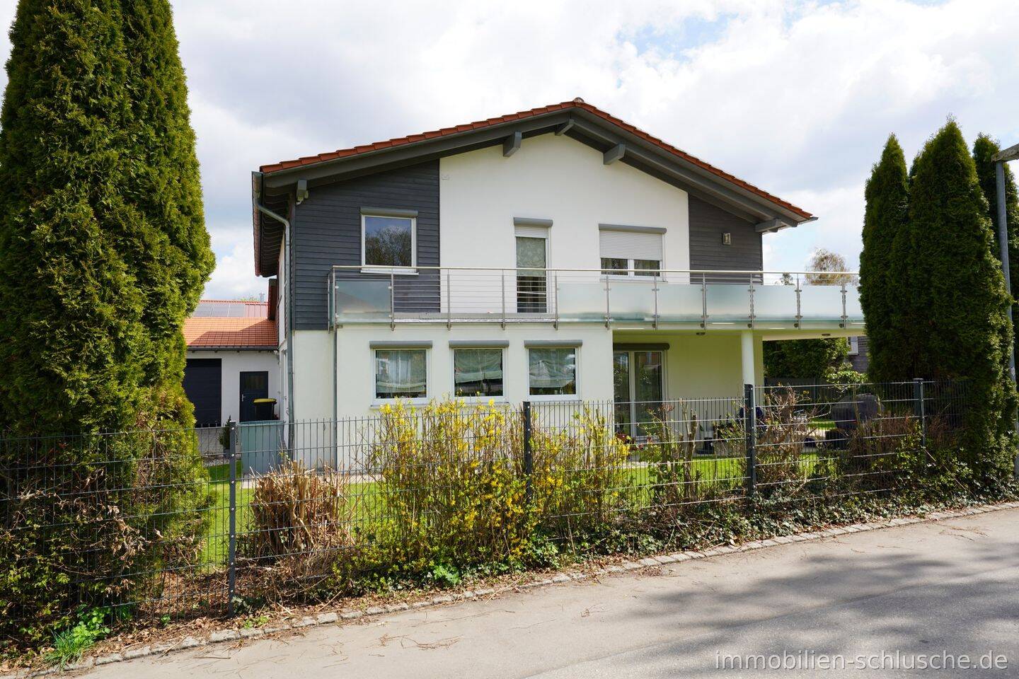 Exklusive Unternehmerresidenz, ideal als großes 1 oder 2 Familienhaus, nicht weit von Ravensburg, 88281 Schlier