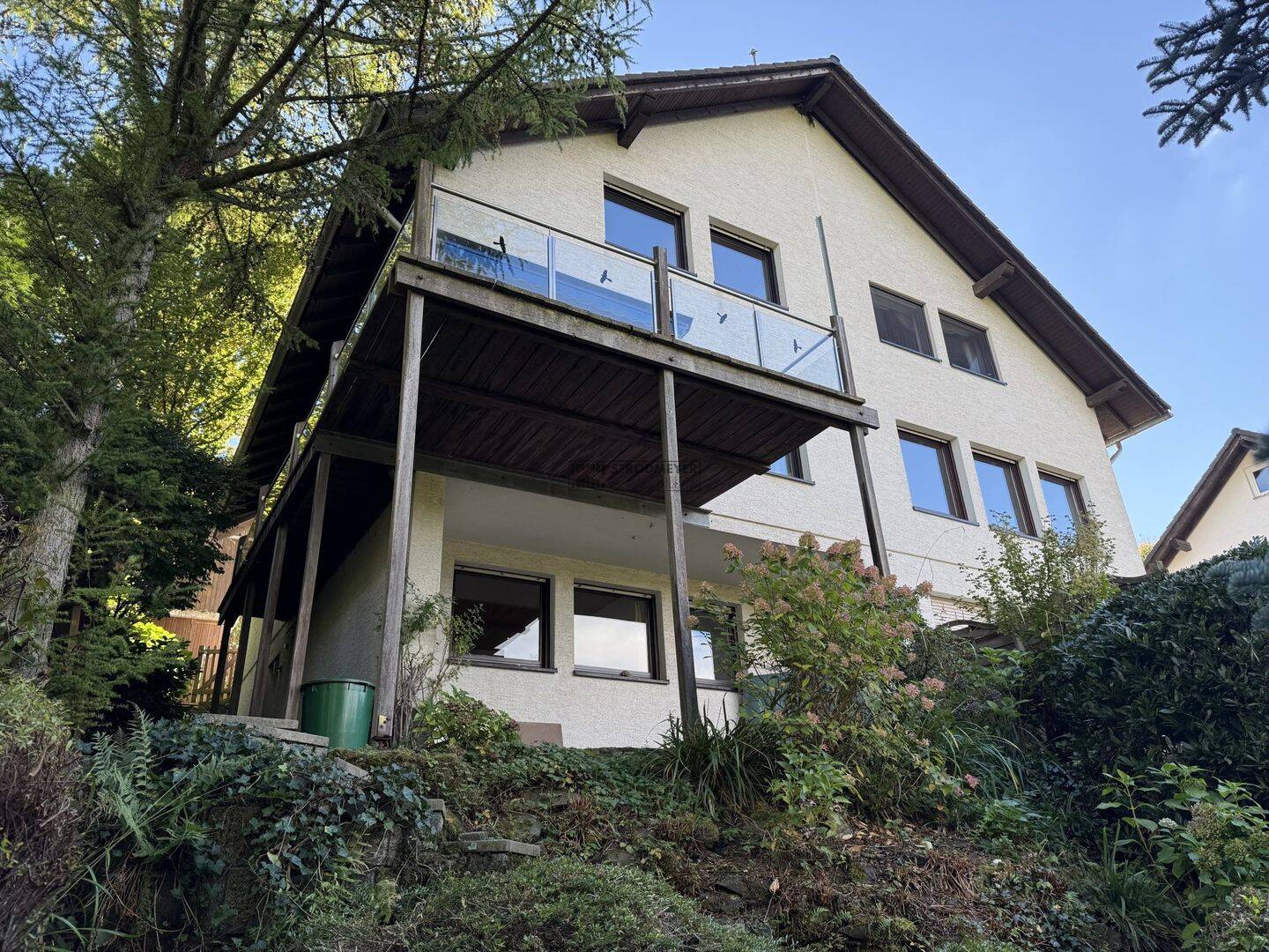 Wohnen im grünen Volmetal – gemütliche Doppelhaushälfte mit Carport!, 58091 Hagen (Dahl Eilpe Emst Mittelstadt Wehringhausen)