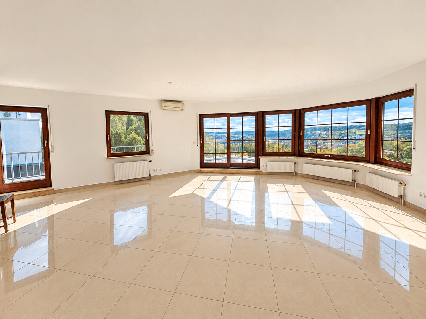 Penthouse mit Panoramablick über Bad Mergentheim – 4 Zimmer, Balkon und Dachterrasse, 97980 Bad Mergentheim
