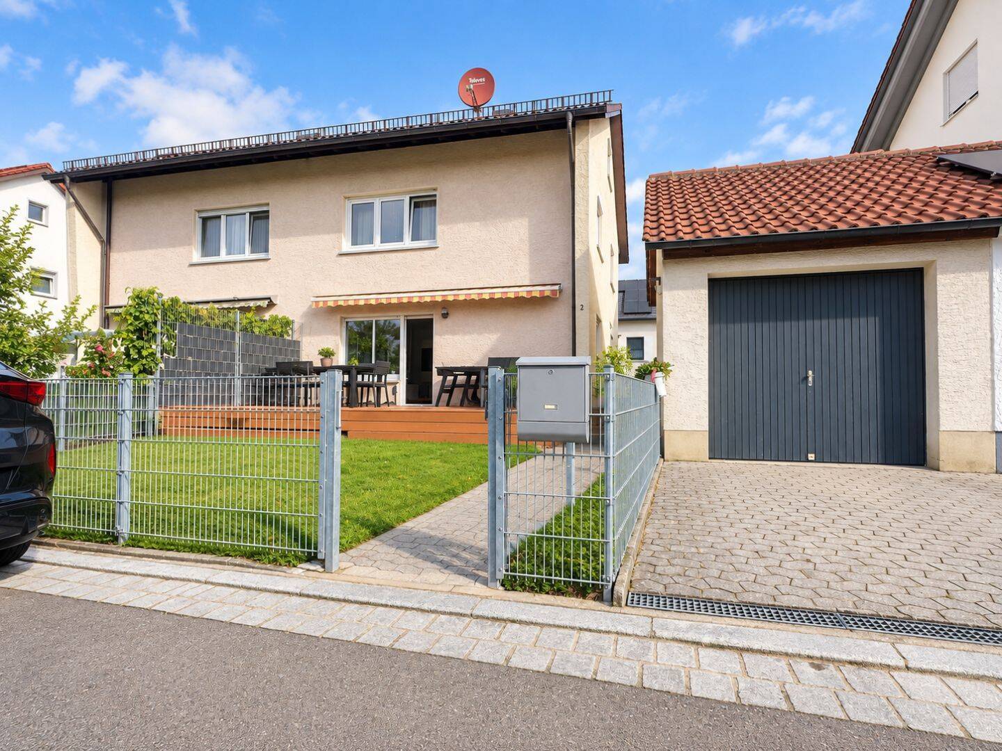 Familienfreundlich modernisierte Doppelhaushälfte mit viel Raum zum Leben in Süßen, 73079 Süßen