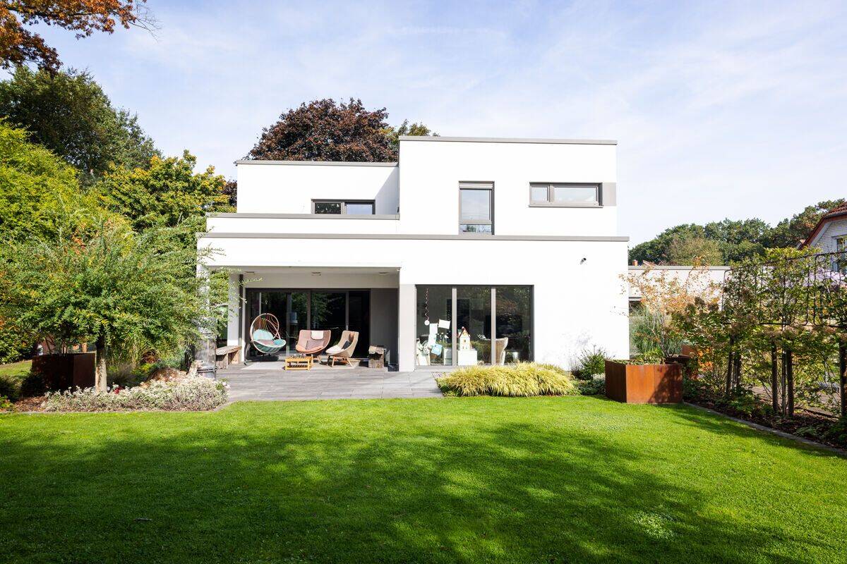 Moderne Architektur trifft auf ein privates Gartenparadies mit Außenpool und Sauna, 49086 Osnabrück (Darum Gretesch Lüstringen Voxtrup Widukindland)