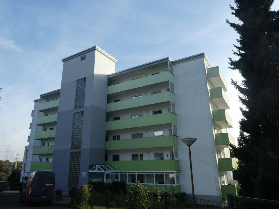 Renovierte 3-Zimmerwohnung zur weiteren Gestaltung mit Balkon auf einem Erbpachtgrundstück!, 65527 Niedernhausen