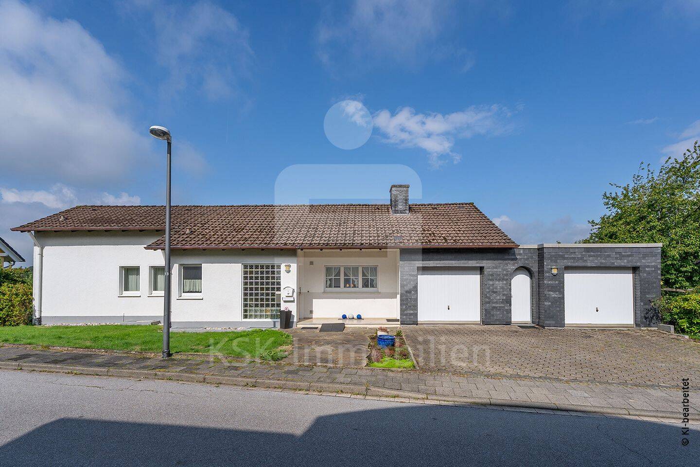 Großzügiges Einfamilienhaus in bester Lage von Radevormwald mit traumhaftem Blick in die Natur!, 42477 Radevormwald