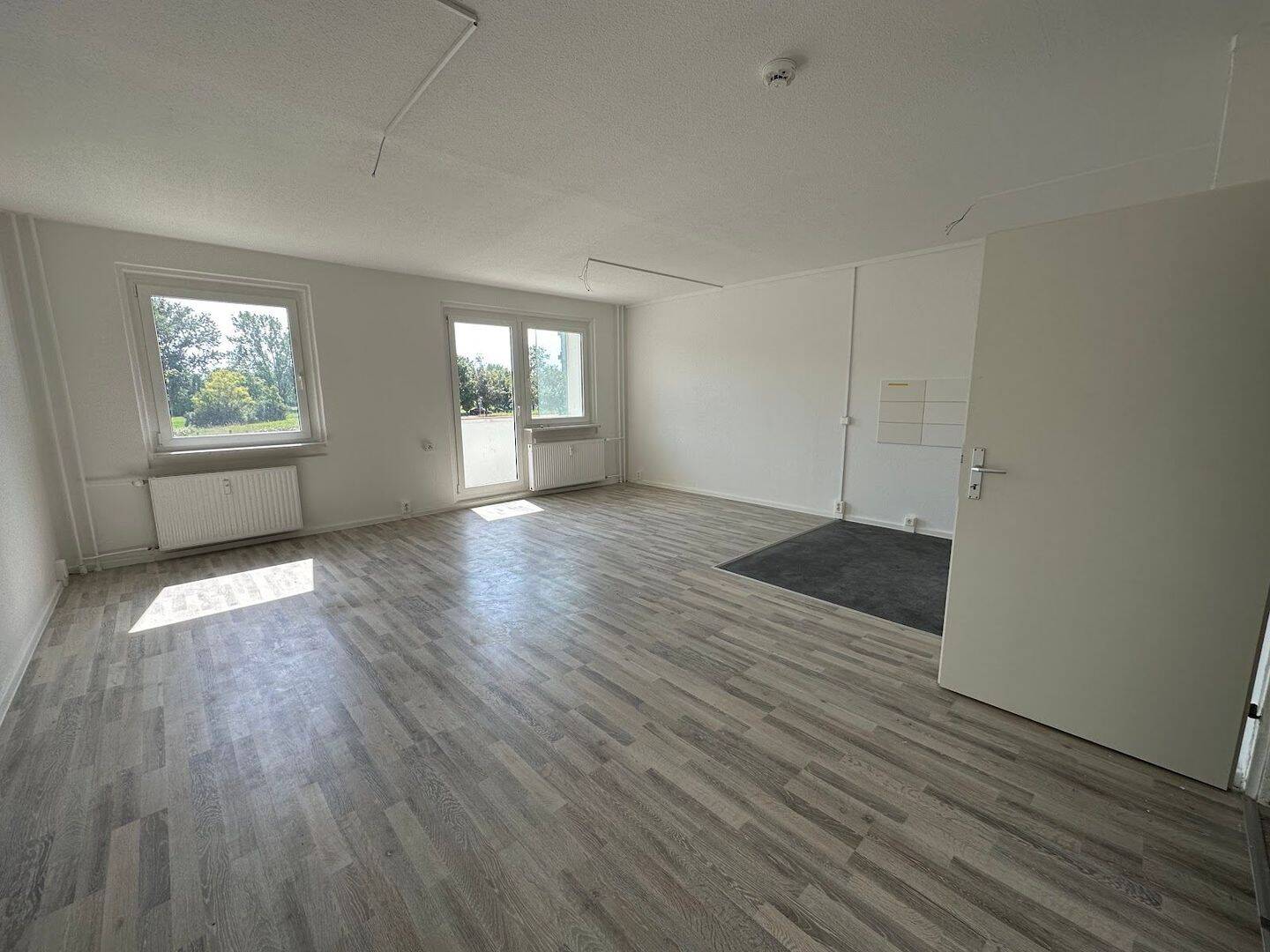 2-Zimmer-Wohnung mit Balkon sucht Nachmieter, 14772 Brandenburg an der Havel (Altstadt Görden Hohenstücken Nord)
