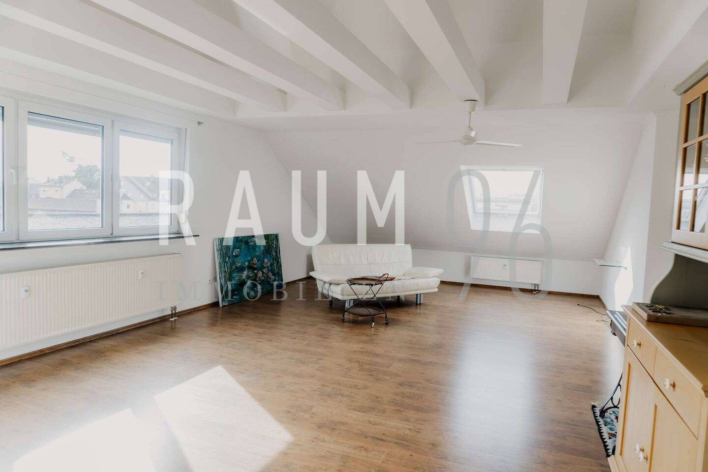 Lichtdurchflutete 4-Zimmer-Dachgeschosswohnung mit besonderem Charme in der Wunderburg, 96050 Bamberg (Bamberg)