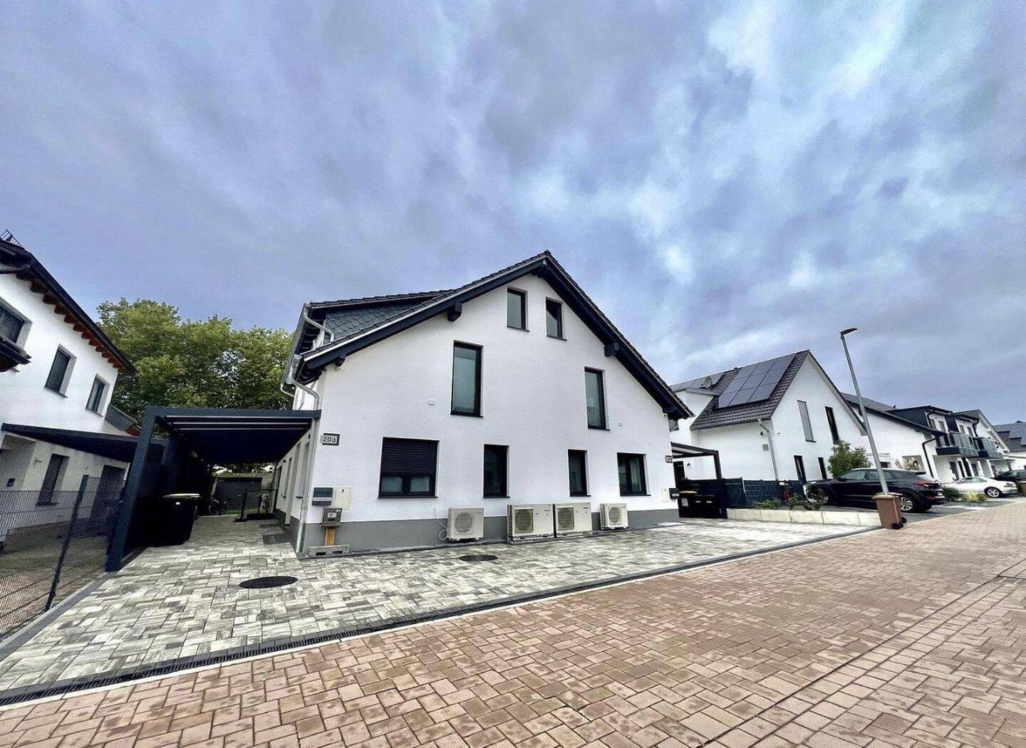 Neubau Voll Möbliert Souterrainwohnung zu Vermieten ab Sofort, 63543 Neuberg