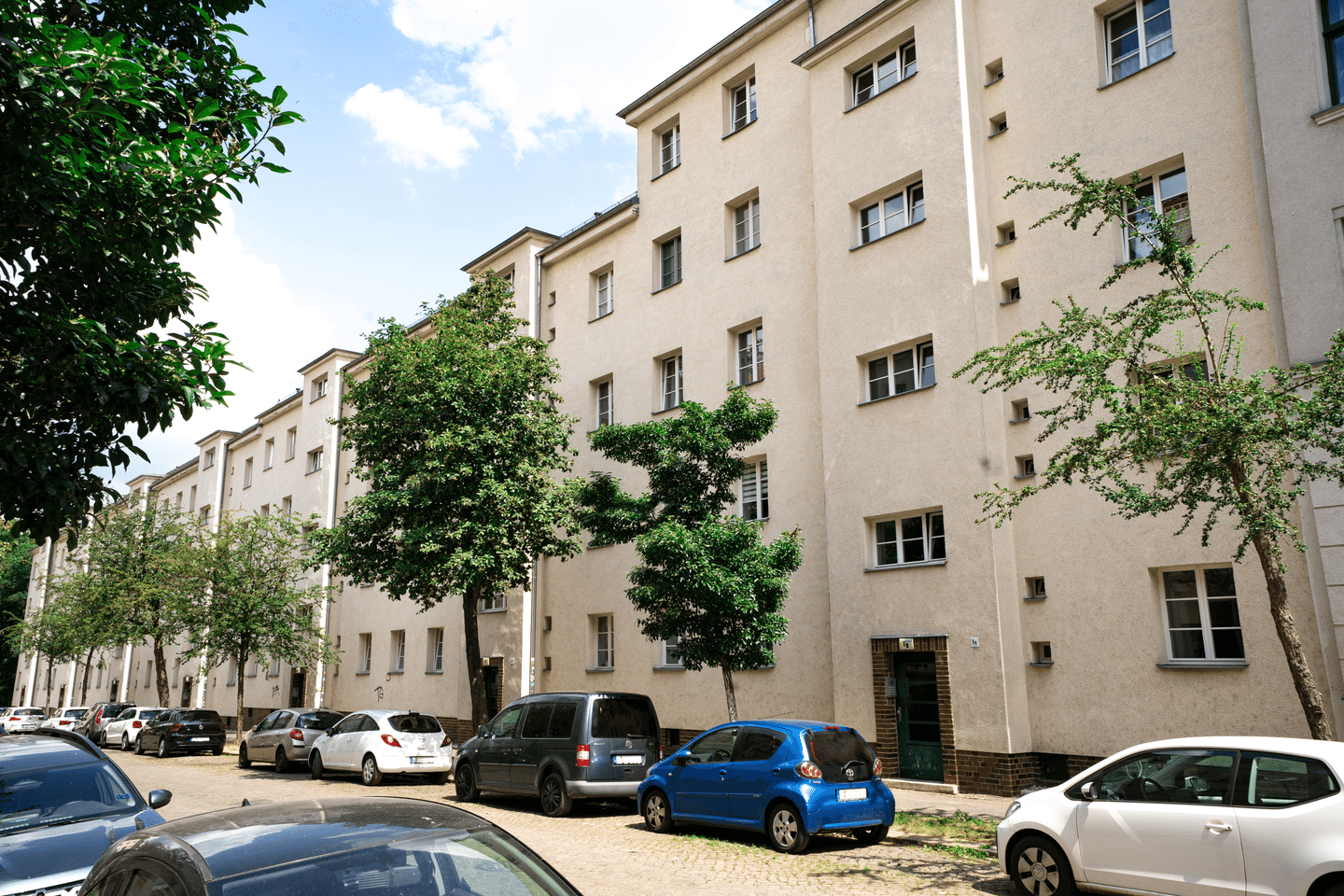 Hochwertig modernisiert mit Einbauküche und Balkon!, 4299 Leipzig (Probstheida Stötteritz)
