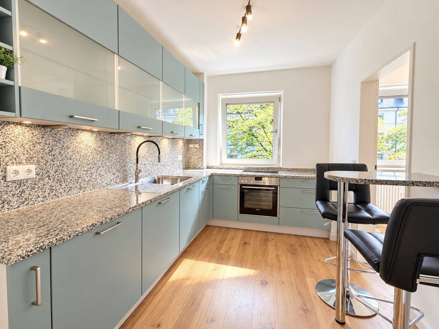 Gepflegt, modern und hervorragend angebunden – urbanes Wohnen mit Ruhe und Komfort, 80336 München (Altstadt-Lehel Ludwigsvorstadt-Isarvorstadt Sendling)