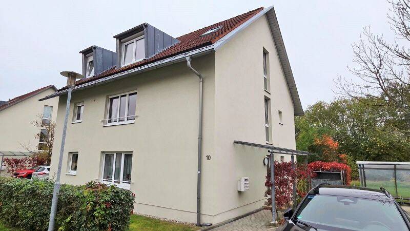FRISCH RENOVIERTE SONNENDURCHFLUTETE 2-RAUM-WOHNUNG MIT BALKON…, 4316 Leipzig (Baalsdorf Holzhausen Mölkau)