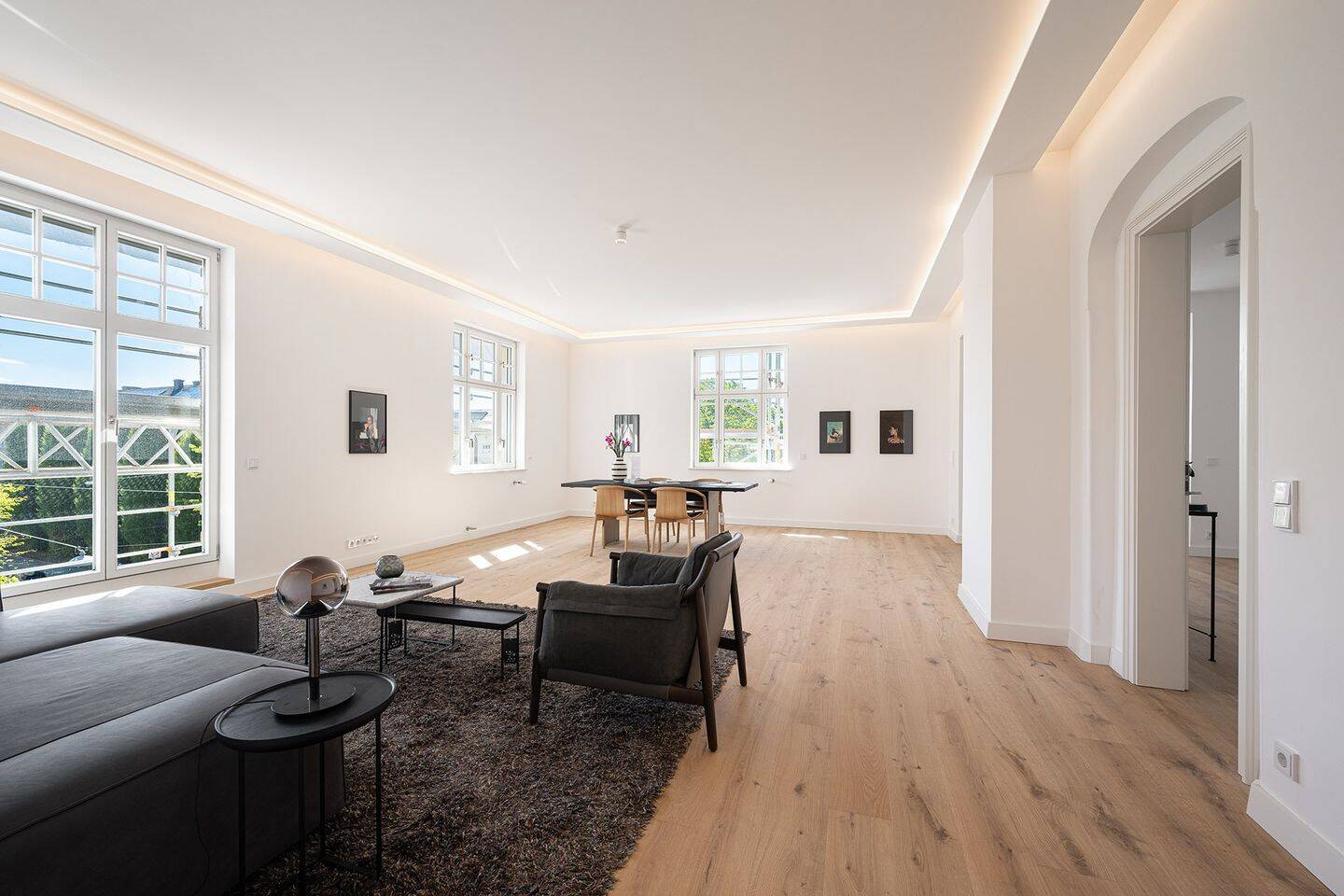 Repräsentative Altbauwohnung mit schönen Sichtachsen, 80634 München (Neuhausen-Nymphenburg)