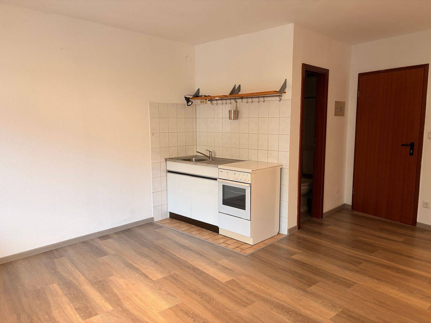 Ruhiges Stadtapartment mit Balkon – zentral gelegen, 97070 Würzburg (Altstadt)
