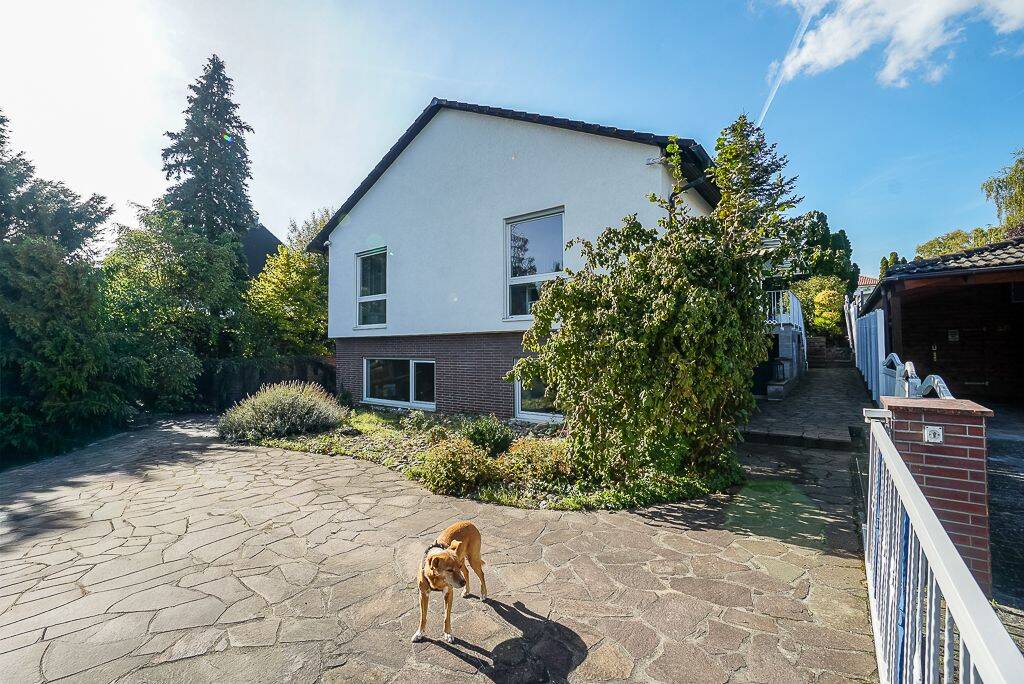 Freistehendes indivduelles Einfamilienhaus mit gehobener Ausstattung, schönen Extras & großem Areal, 55270 Klein-Winternheim