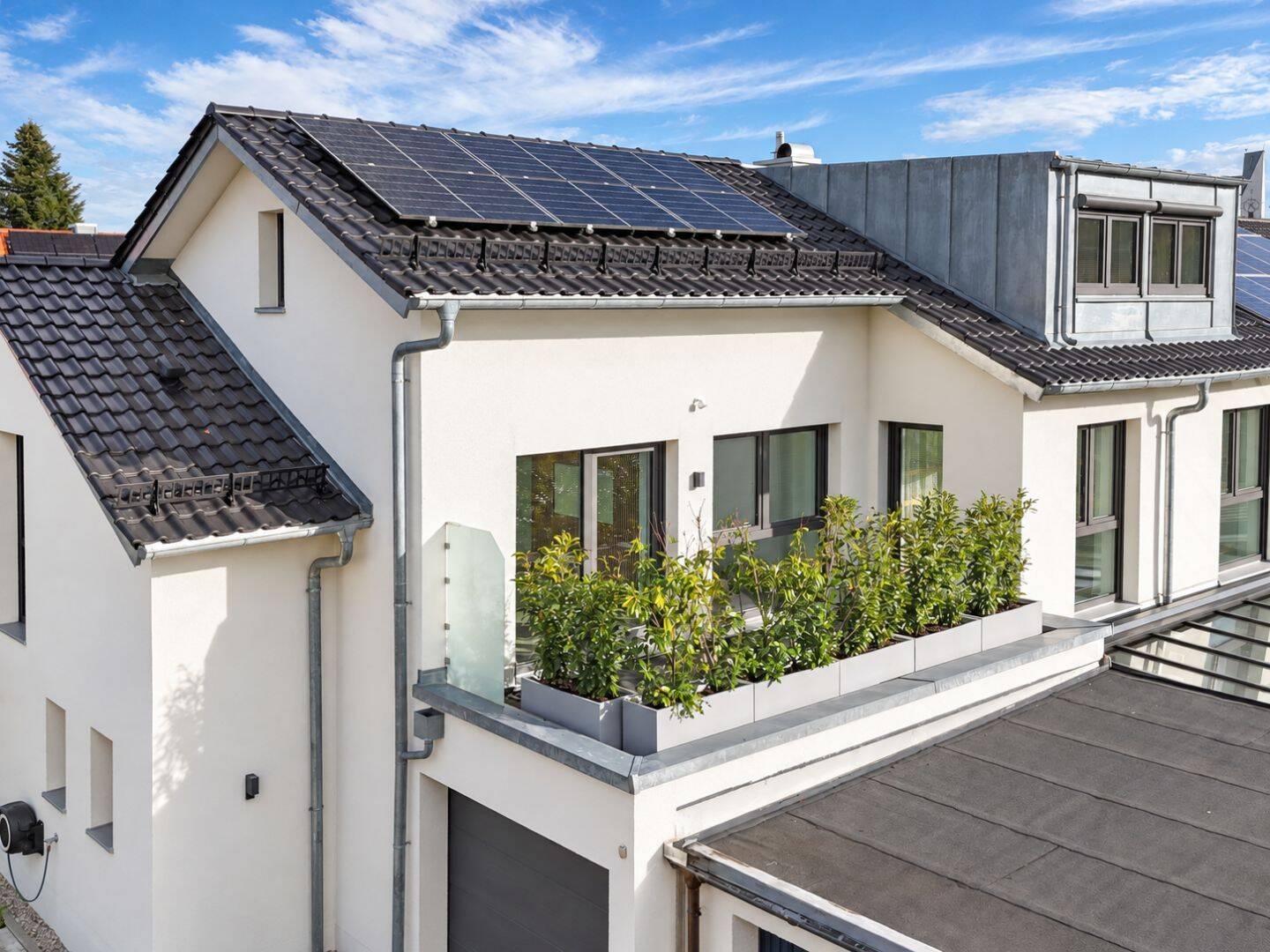 Exklusives Wohnjuwel – kernsaniert mit barrierefreiem Anbau und außergewöhnlichem Platzangebot, 87600 Kaufbeuren