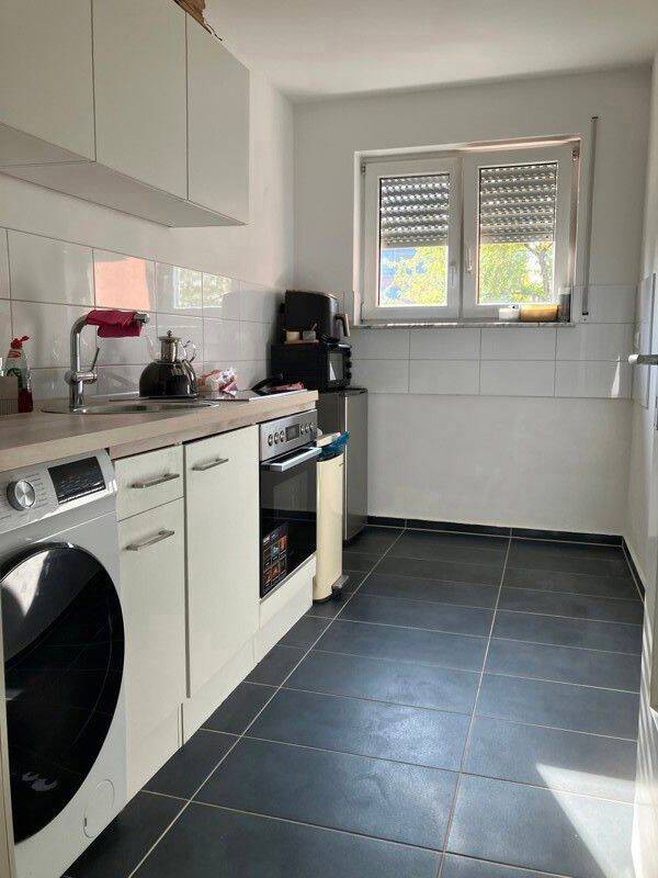 Grosse 2 Zimmerwohnung mit Balkon zum 01.12.26 verfügbar, 60386 Frankfurt am Main (Bornheim Fechenheim Riederwald Seckbach)