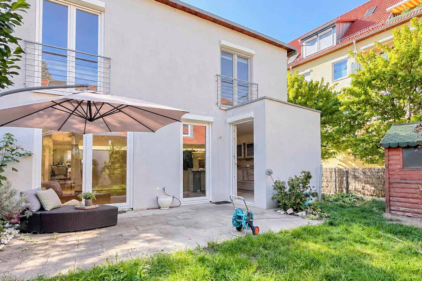 Stadthaus mit Garten – großzügiges Wohnen in zentraler Nürnberger Lage, 90461 Nürnberg