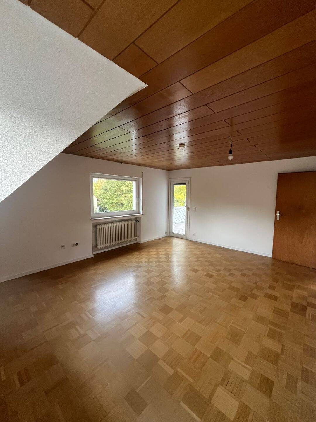 Charmante 2,5-Zimmer-Wohnung (63 m²) mit Wohnküche in persönlicher Hausgemeinschaft, 78652 Deißlingen