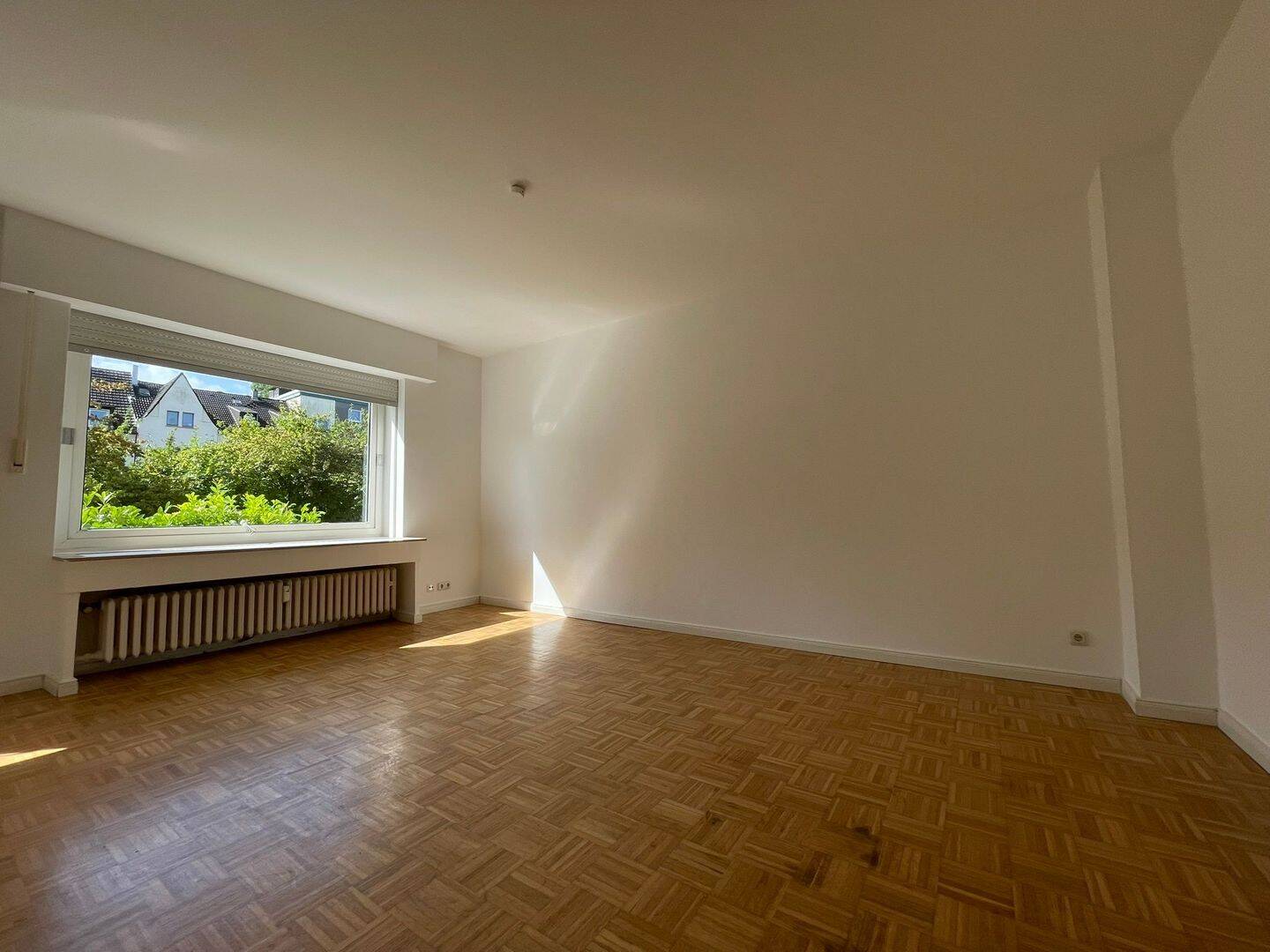 Charmantes Wohnen in bester Lage – Erdgeschosswohnung mit Gartenidylle, 45133 Essen (Bredeney Rüttenscheid Schuir Stadtwald)