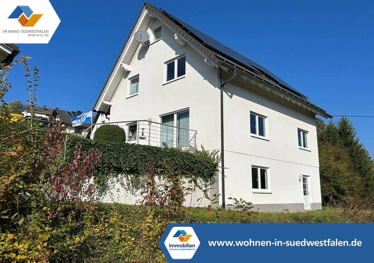 VR-Immo, Netphen-Irmgarteichen, junges Einfamilienhaus mit Doppelgarage und großem Grundstück!, 57250 Netphen