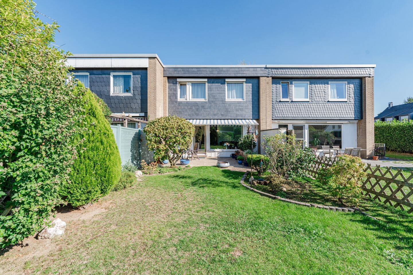 Rarität in Düsseldorf-Kalkum mit durchdachter Aufteilung und schönem Garten, 40489 Düsseldorf (Angermund Kaiserswerth Kalkum Lohausen Wittlaer)