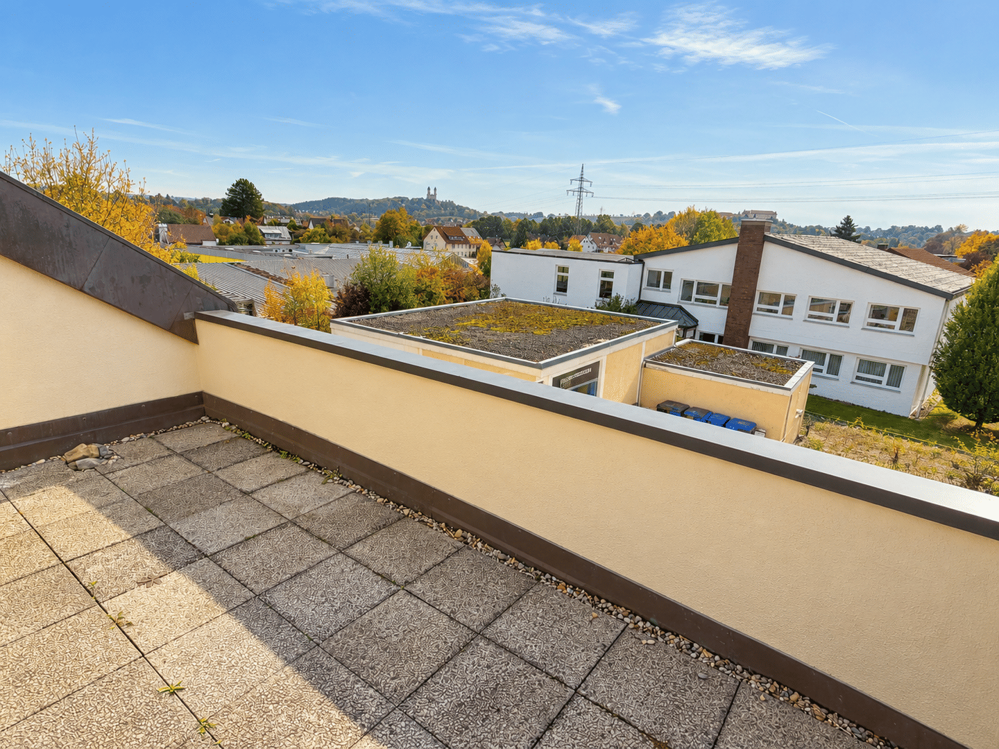 Sonnige 4 Zi.-Wohnung mit Dachbalkon in der Nähe des Ellwanger Schulzentrums, 73479 Ellwangen (Jagst)