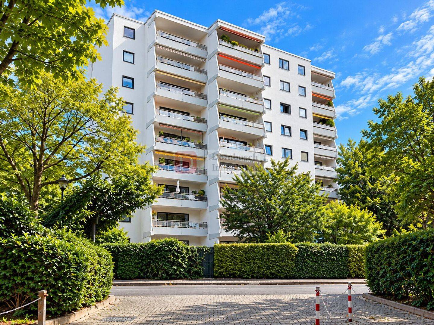 Top!! Charmante Wohnung mit Loggia und Gestaltungspotenzial, 60598 Frankfurt am Main (Sachsenhausen)