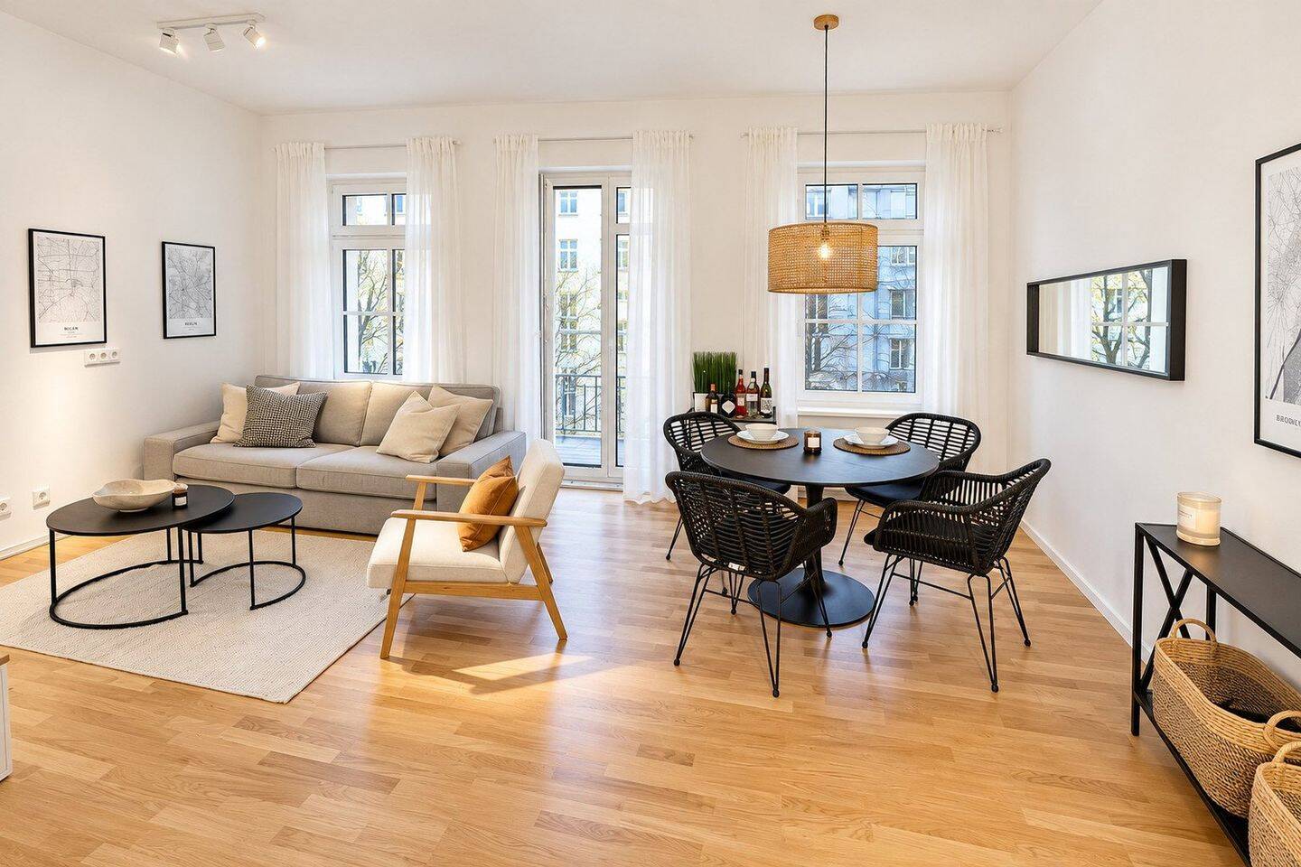Bestlage Mitte- 2,5 Zimmer Wohnung mit Balkon, 10119 Berlin (Mitte Prenzlauer Berg)